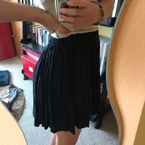 Super cute skirt!